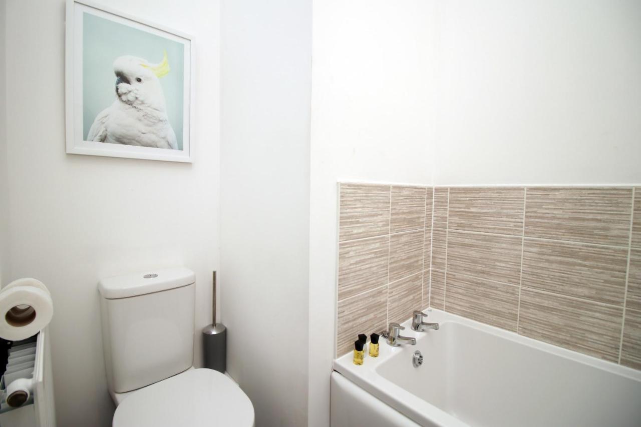 Beachview By Mia Living Close To Beach, Free Parking, Modern 2 Bedroom Apartment Barry Extérieur photo
