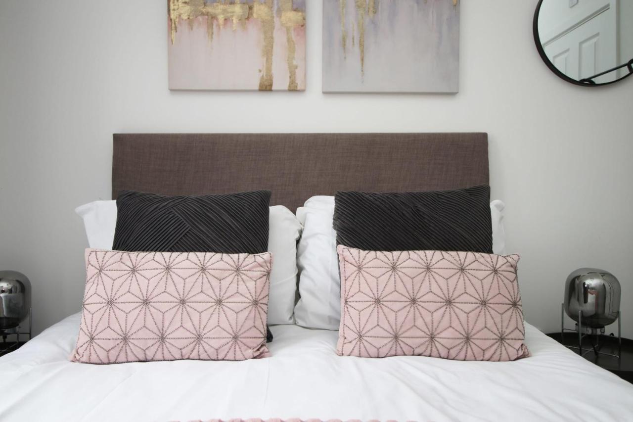 Beachview By Mia Living Close To Beach, Free Parking, Modern 2 Bedroom Apartment Barry Extérieur photo