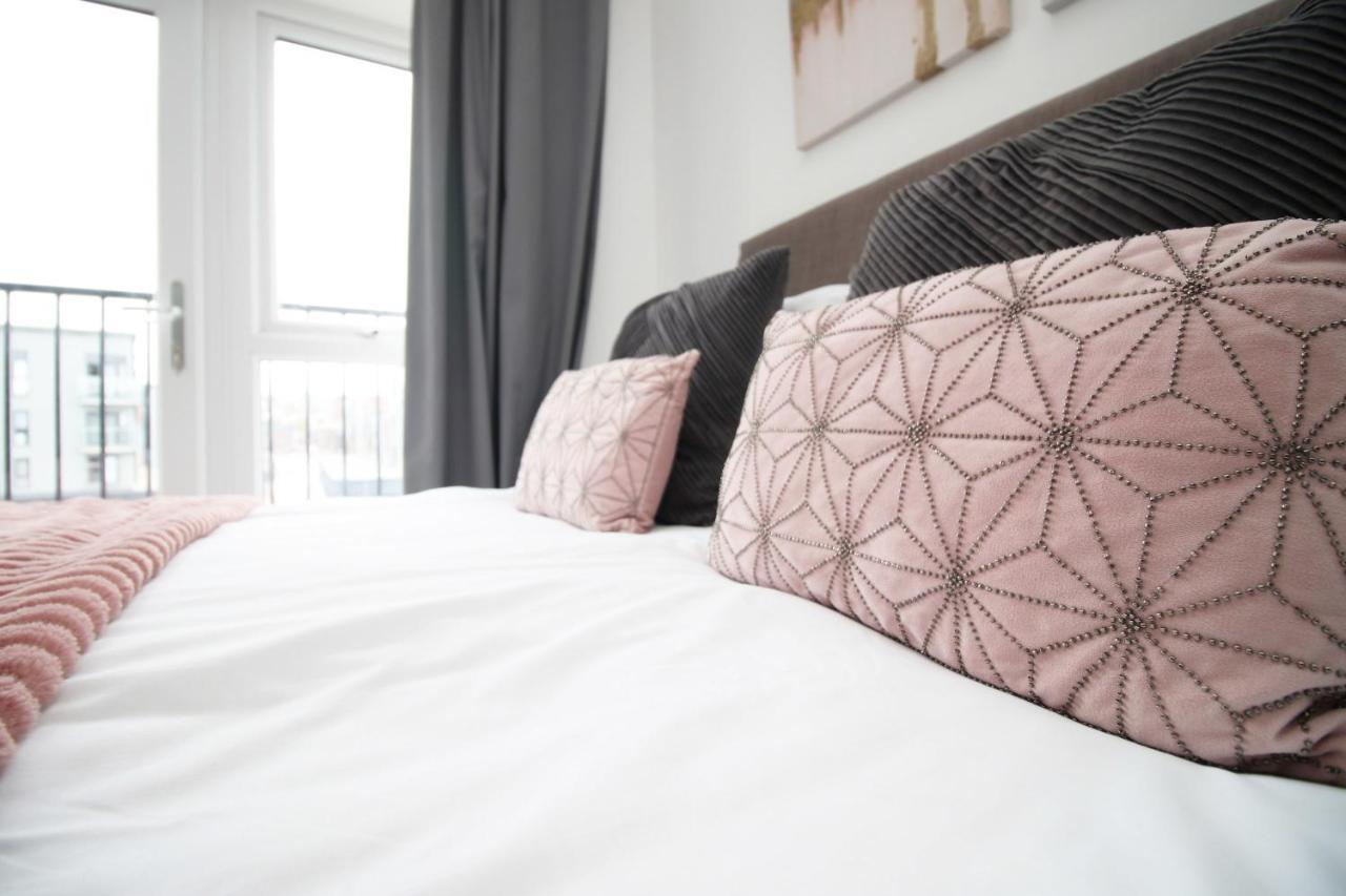 Beachview By Mia Living Close To Beach, Free Parking, Modern 2 Bedroom Apartment Barry Extérieur photo